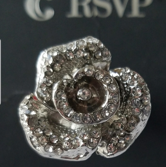 Charming Charlie Silver Tone Flower Statement Ring, Rhinestones - Picture 2 of 8